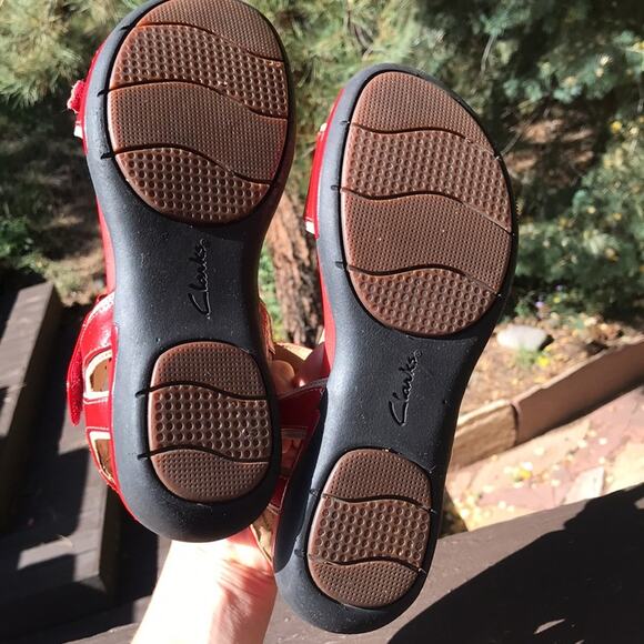 Clark's Unstructured Red Leather Sandals Women's Size 9 - Picture 7 of 7